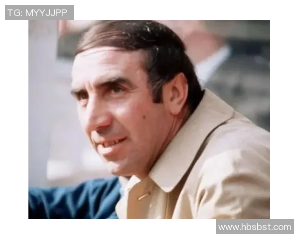 菲尔·巴德斯利重返桑德兰,波耶特盛赞其球队回归与后防经验 菲尔·巴德斯利重返桑德兰,波耶特盛赞其球队回归与后防经验